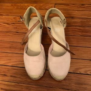 Blush pink wedges